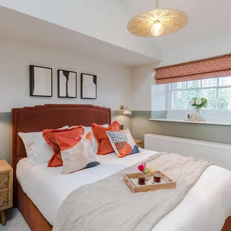 Redland Place - Your *